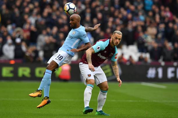 纽卡斯尔的 纽卡斯尔的