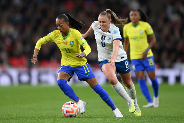 于自信地期 于自信地期